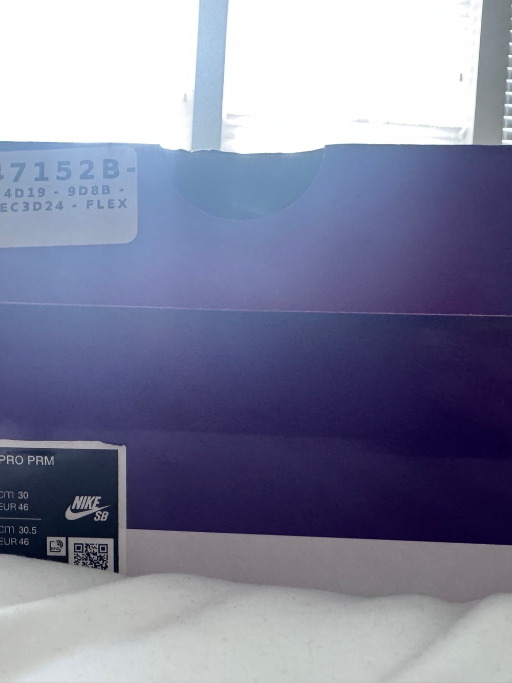 Nike Purple and White SB Skate Shoe Box - Picture 3 of 14